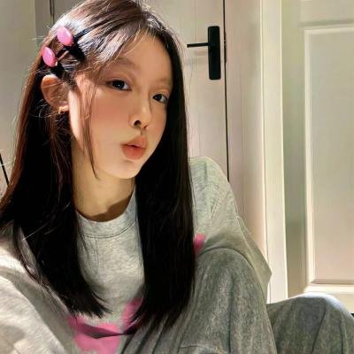 魔法少女欧拉:学校的秘密 海报